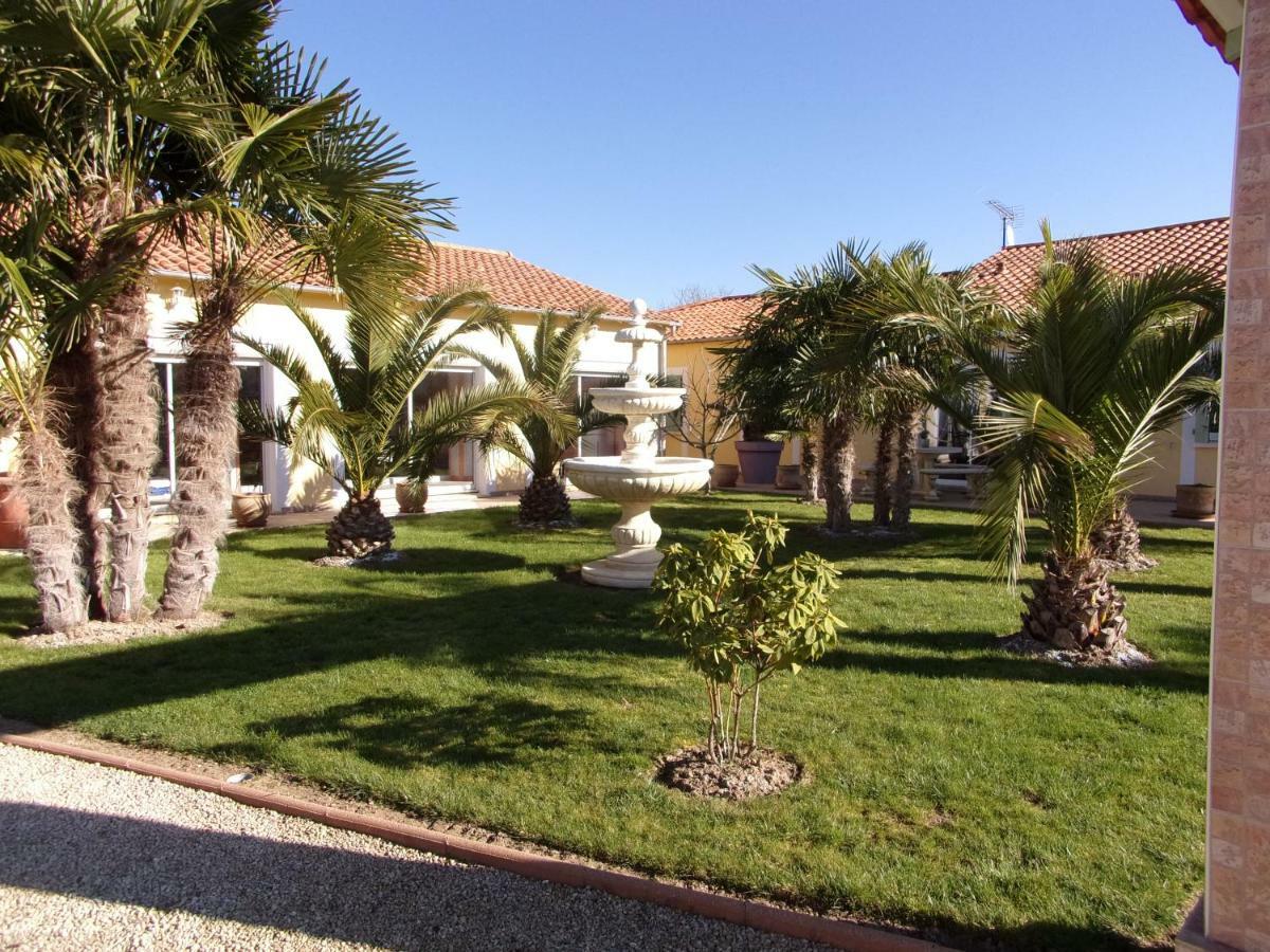 19 Rue Du Cadran Διαμέρισμα Montmorillon Εξωτερικό φωτογραφία